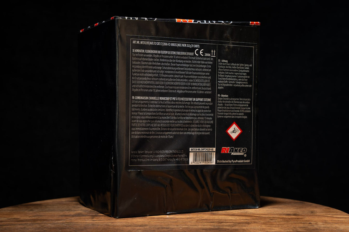 20’S Gold Crown to White Strobe Mine Gold Crown to White Strobe